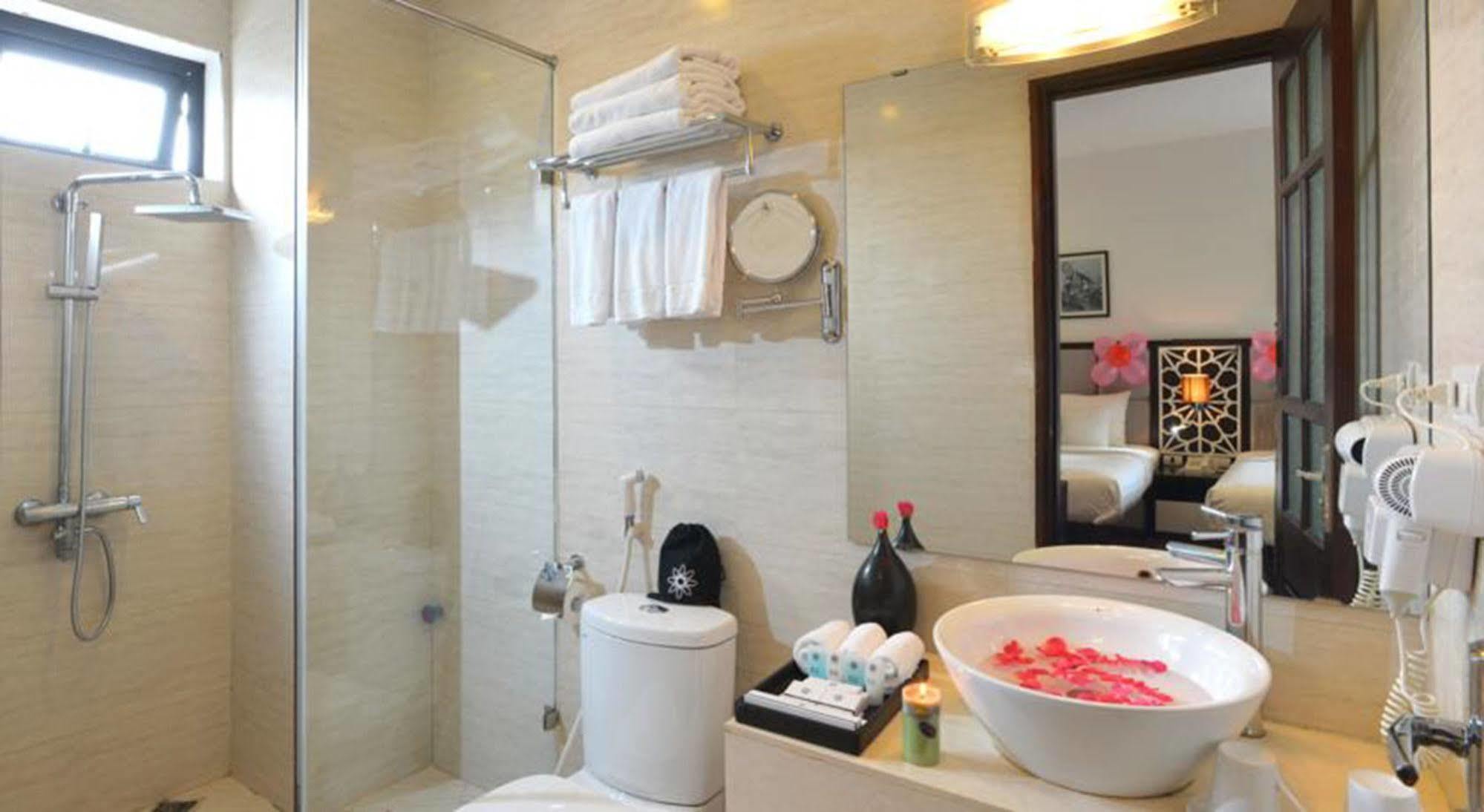 Hanoi Glance Hotel מראה חיצוני תמונה